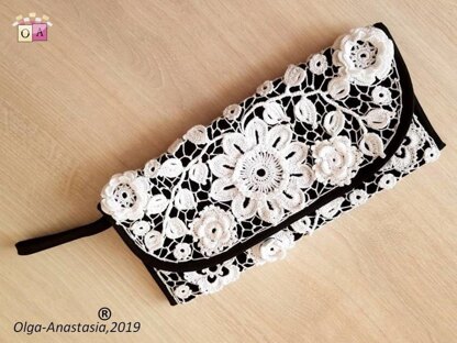 White lace bag for phone or glasses
