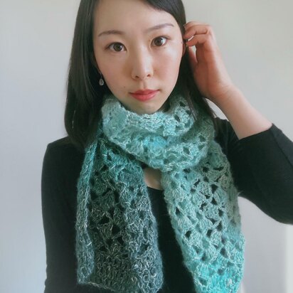 Jade Pool Spring Scarf