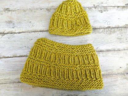 Easy Hat and Cowl Set