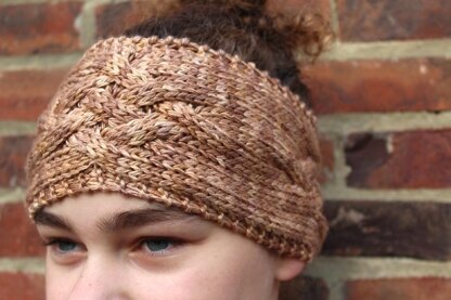 Criss Cross Cabled Headband