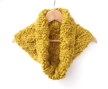Chunky Chevron Cowl