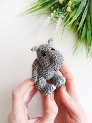 Crochet hippo pattern