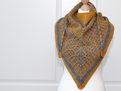 Mika - Triangle shawl