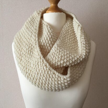 Seed stitch infinity scarf