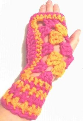 Granny Square Mitts