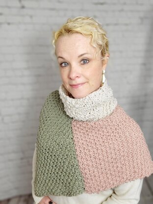 Mossy Turtle Neck Warmer Poncho