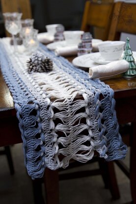 Hairpin Lace Table Runner