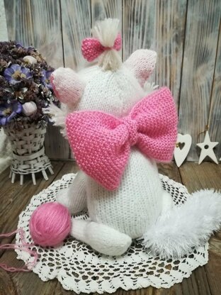 Knitted Kitty Marie for AristoCats