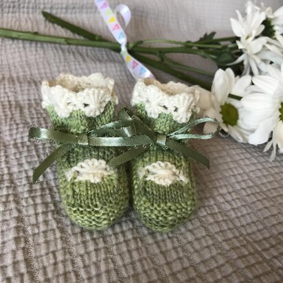 Daisy Chain Booties