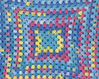 Round and Round Baby Blanket - Free Crochet Pattern For Babies in Paintbox Yarns Baby DK Prints by Paintbox Yarns