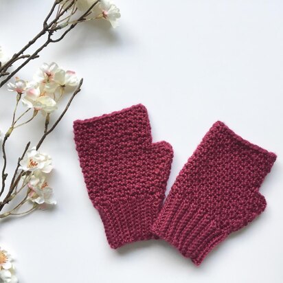 Lily Lemon Peel Mittens