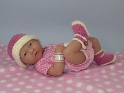 Just For Preemies - Premature Baby 4 Ply Bumper Booties and Beanie