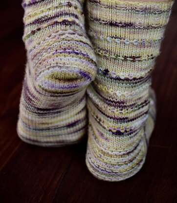 String of Bobbles Socks