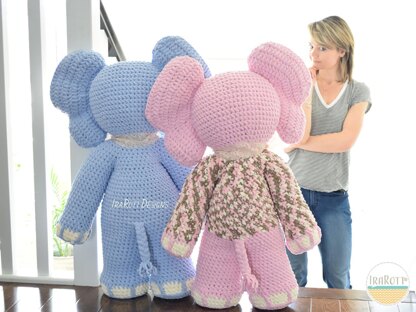 Josefina and Jeffery Big Amigurumi Elephants