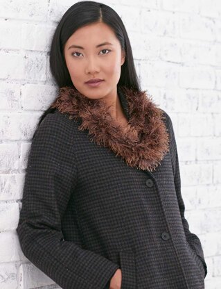 Girl's Got Moxie Arm Knit Cowl in Patons Classic Wool Worsted and Moxie