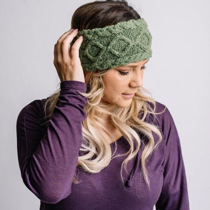Hazel Cabled Headband - knitting pattern