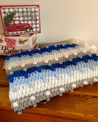 Bobble Blanket Decked in Blue