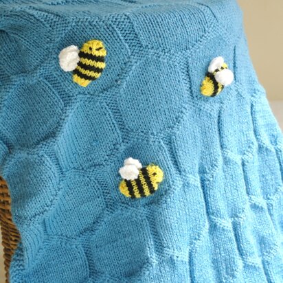 Easy Bee and Honeycomb Baby Blanket