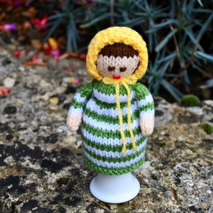 Victorian Doll Egg Cosy Knitting Pattern - Doll Knitting Pattern