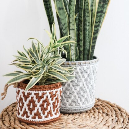 Potted Paradise Mosaic Basket