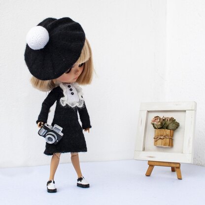 Parisian outfit for Blythe