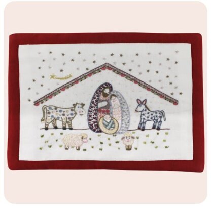 Un Chat Dans L'Aiguille Christmas Nativity Printed Embroidery Kit