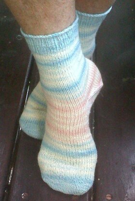 Vanilla Socks [Toe-up & afterthought heel]