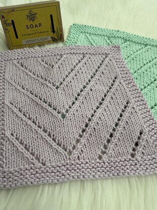 Offset Chevron Washcloth