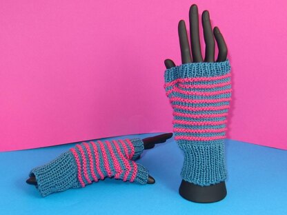 Stripe Pattern Fingerless Gloves