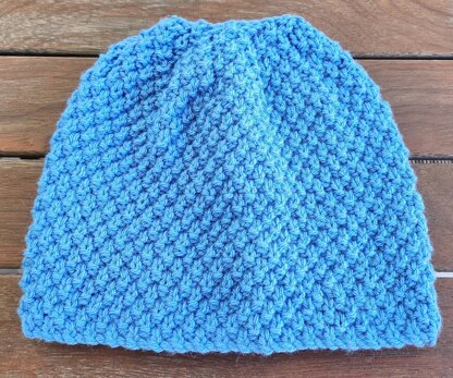 Harmony - seamless messy bun moss stitch beanie