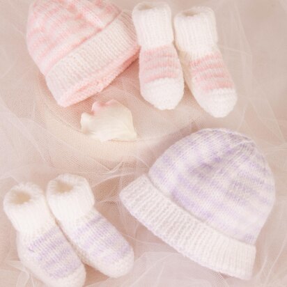 Preemie hat and booties