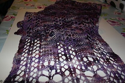 Amethyst Scarf