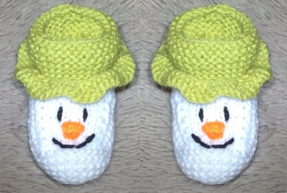 The Snowman Baby Booties