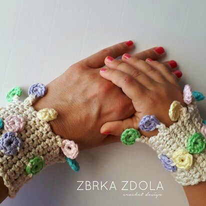 Bracelets for mother and daughters