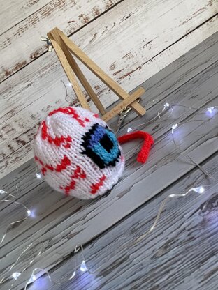 Eyeball Chocolate Orange Cover Knitting Pattern