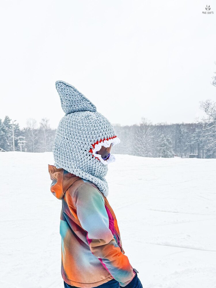 Bermuda helmet balaclava | LoveCrafts