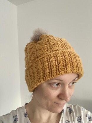 Winding Cables Hat