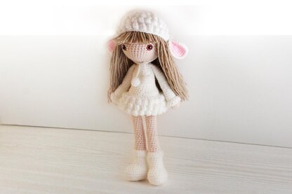 Crochet Amigurumi Doll Pattern