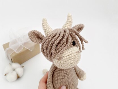 Highland cow toy crochet pattern amigurumi