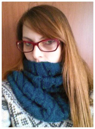 Dark Waves Infinity Scarf