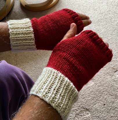 Easy Peasy  Mitts