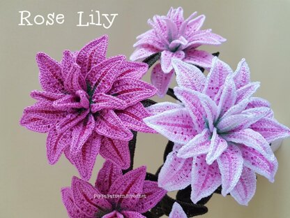 Rose and Lily Amigurumi: Yarn Comparisons