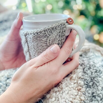 Hygge-Style Mug Sweater