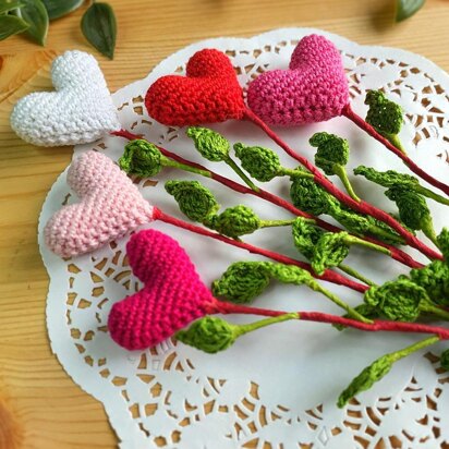 Heart bouquet with leaves