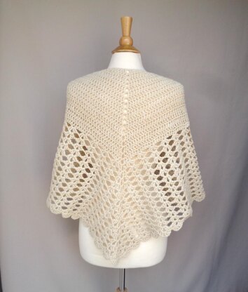 Blanche Shawl