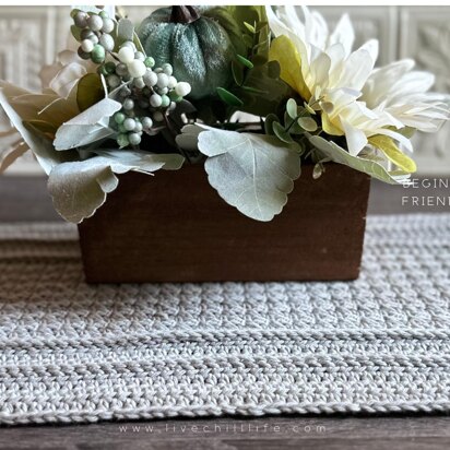 Addison table runner