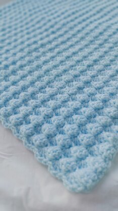 Bubbles Aran Baby Blanket