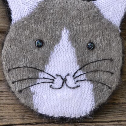 Knit Your Cat Pillow