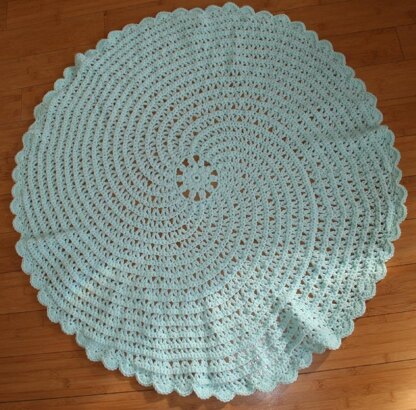 Spiral baby blanket