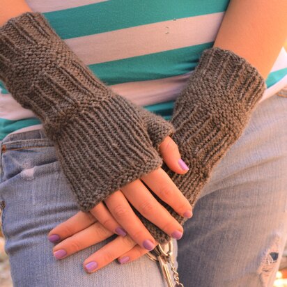 Claudia's Fingerless Gloves